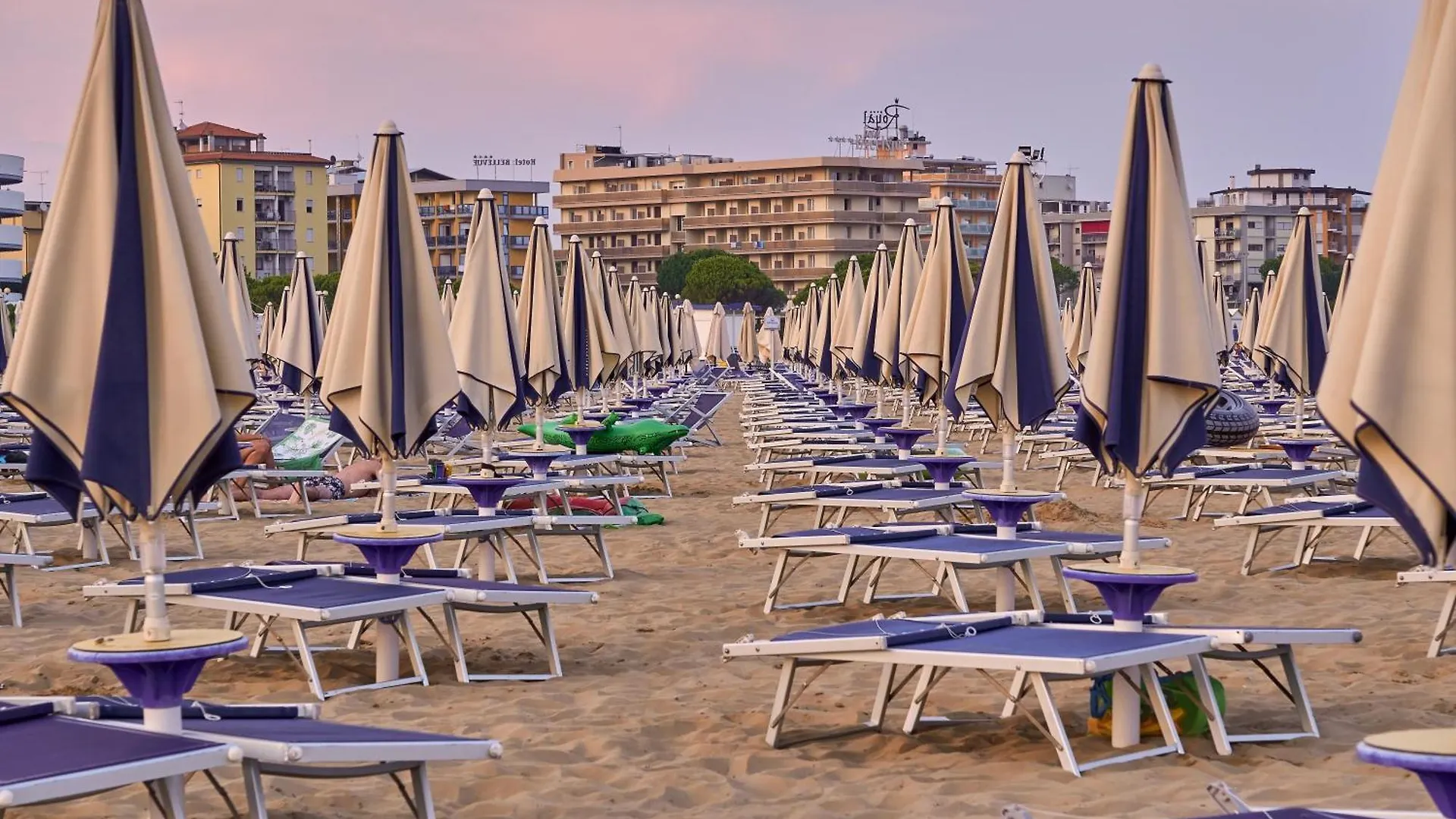 Comfortable Flat In A Residence With Swimming Pool Bibione 0*,  Itálie